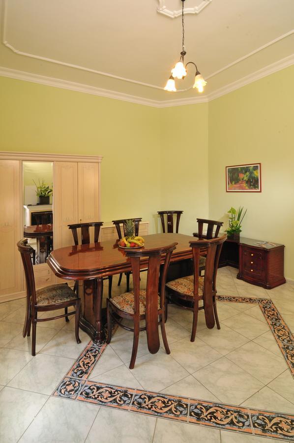 Baross City Apartments Budapeşte Dış mekan fotoğraf